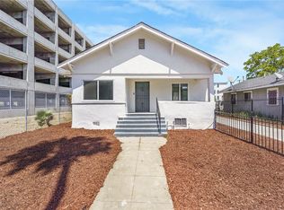 925 W 84th St, Los Angeles, CA 90044