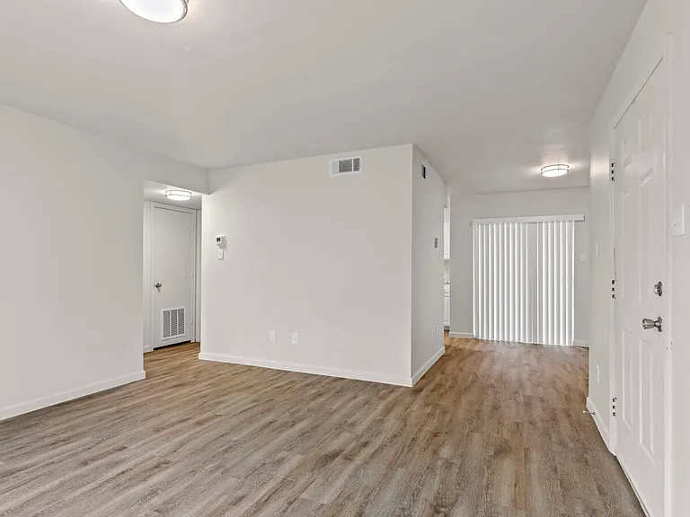 Salem Village Apartments — Photo 5