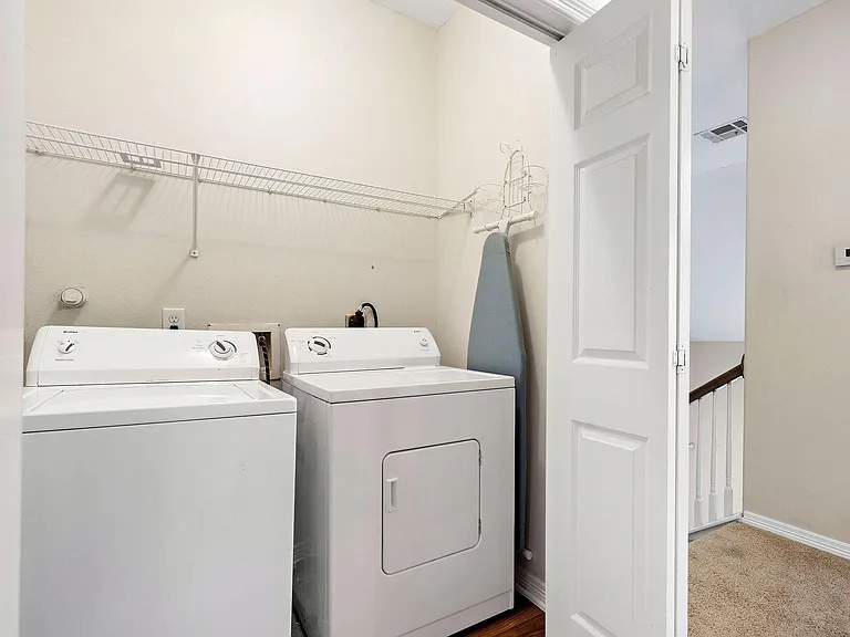 816 Sterling Creek Cir — Photo 18