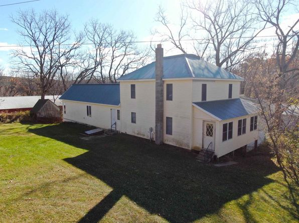 S1664 Farra Road, La Valle, WI 53941