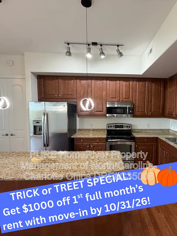 2 bed, 2.0 bath, 1112 sqft, $2,349 — Photo 1