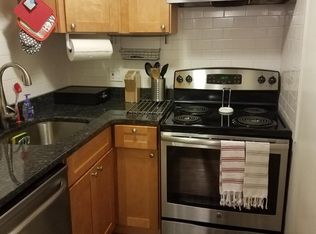 172 Winthrop Rd #1, Brookline, MA 02445