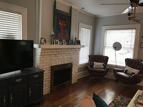 3rd image of 1267 Talbot Ave