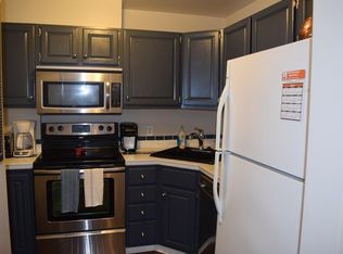 9 Park Ave APT 612, Hull, MA 02045