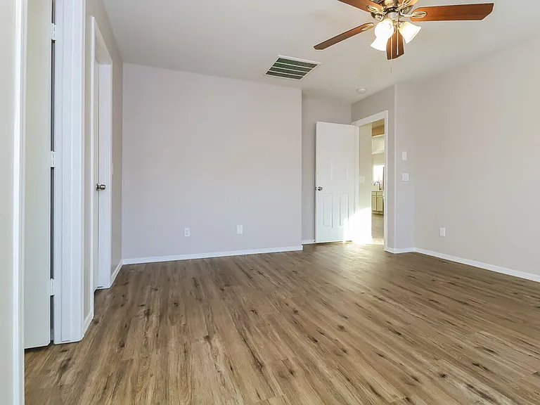 25213 W Cranston Pl — Photo 6