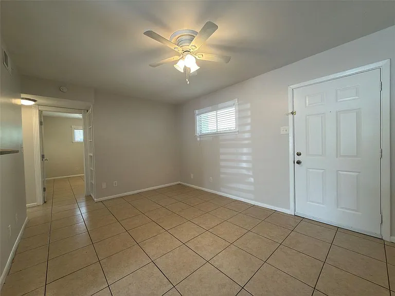 1502 Heights Blvd #9 — Photo 4