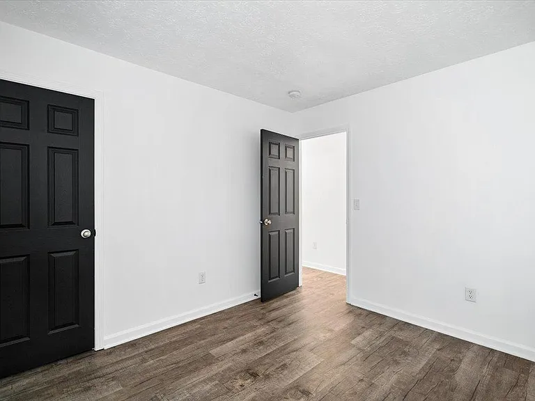 1429 Softwind Dr — Photo 18