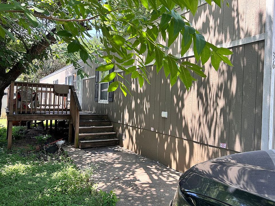 1st image of 4511 Lucksinger Ln Trailer 36
