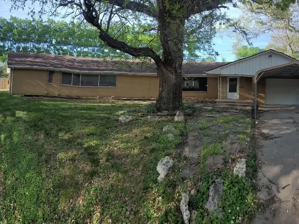 814 E 12th Ave #181-364647, Winfield, KS 67156