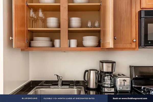 Rented by The Blueground | media 78