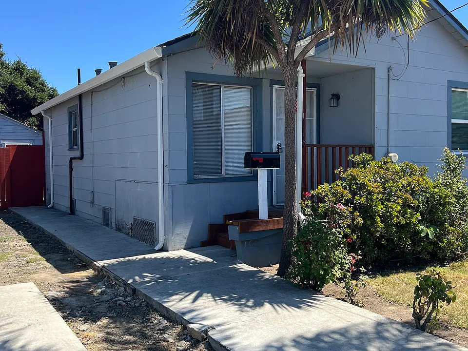 1340 145th Ave