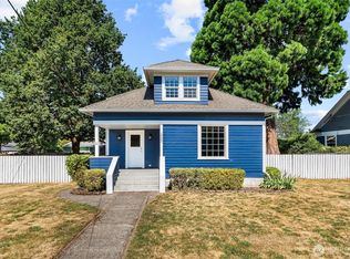 1722 Franklin St, Enumclaw, WA 98022
