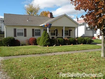 Warm and Inviting
						:
						Plenty of Room for that Big Screen TV!