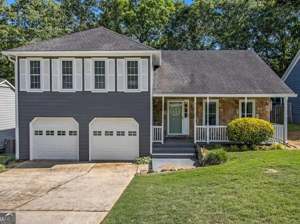 4865 Fenbrook Dr, Stone Mountain, GA 30088