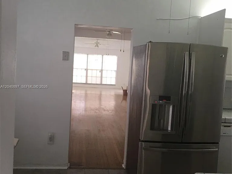 7900 SW 22nd St — Photo 7