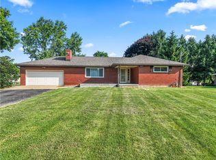 770 Blackhawk Rd, Beaver Falls, PA 15010