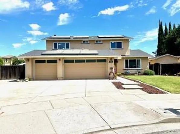 105 London Pl, Gilroy, CA 95020