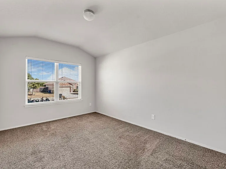 322 Franchi Way — Photo 8