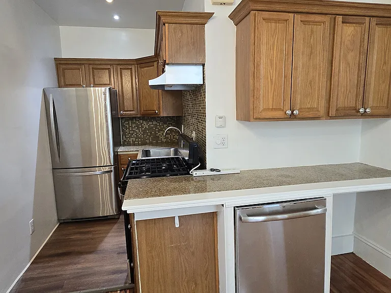 36 Brighton St #1 — Photo 11