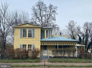 410 E Washington St, Charles Town, WV 25414