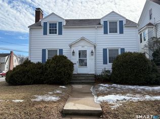 150 Thames St, New London, CT 06320