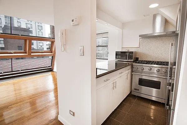 Rented by WAM Partners - William Moses Co. | media 37