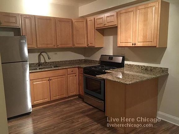5th image of 2322 N Commonwealth Ave APT 518