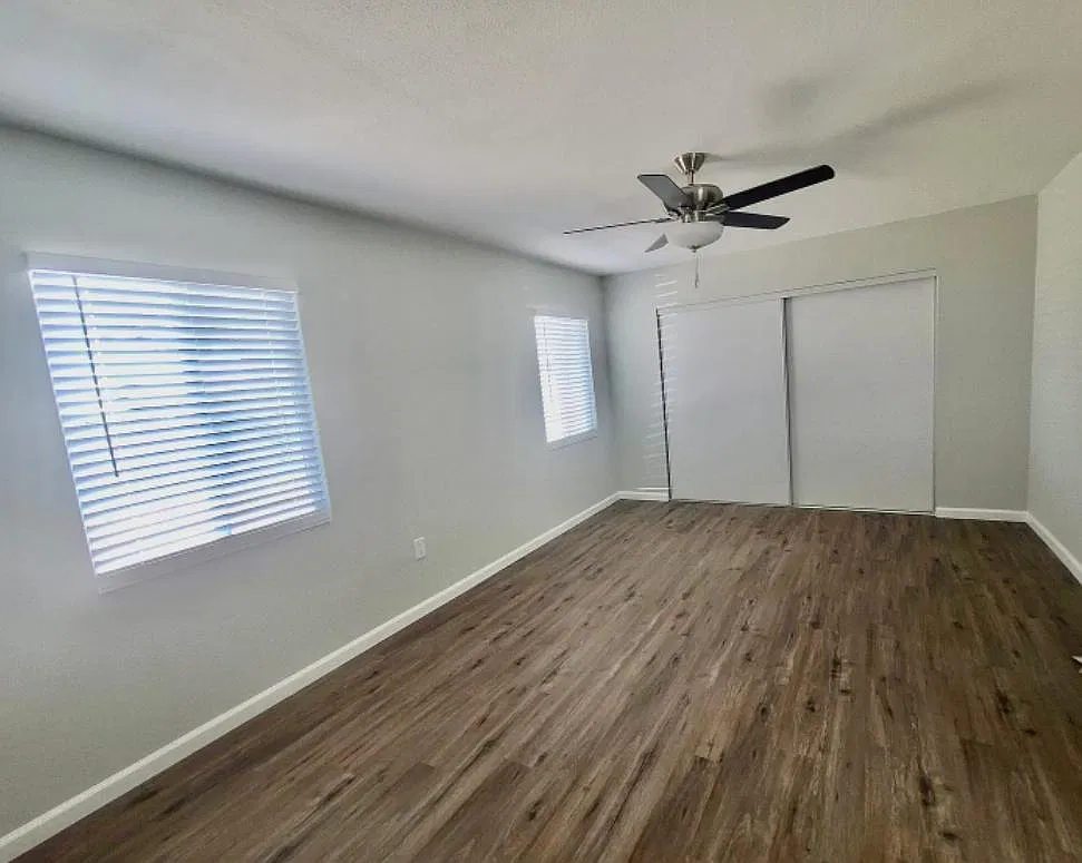 401 Balsam St — Photo 3