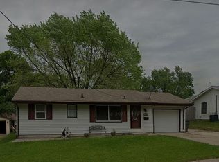 3841 E 39th Ct, Des Moines, IA 50317