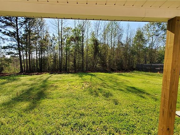 5th image of 13851 Roanoke Dr