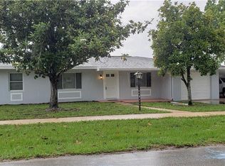 1624 Bloomfield Ave, Deltona, FL 32725