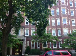 131 Park Dr APT 14, Boston, MA 02215