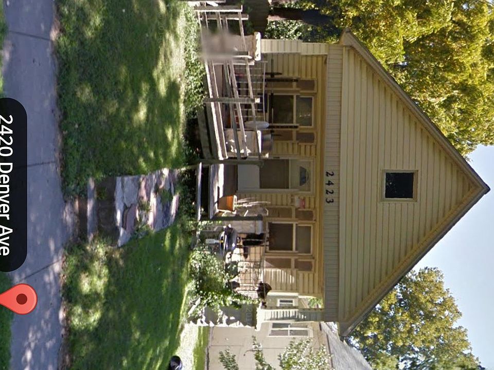 Possible 3rd bedroom with basement.