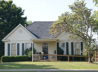 137 Main St, Cadiz, KY 42211