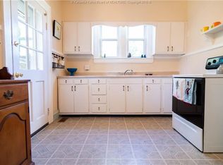 1525 Bridge Rd, Charleston, WV 25314