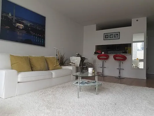 Rented by Bouklis Group | media 2