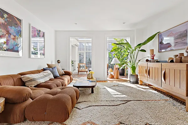 Sold by Compass | media 3