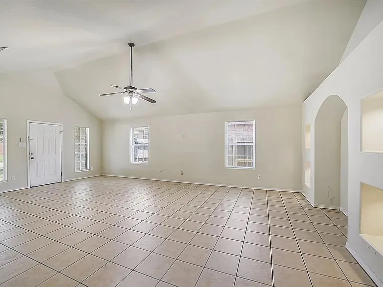 6222 Cottage Pines Dr — Photo 7