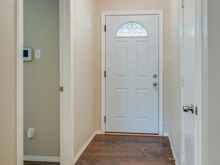 612 Vine St — Photo 12