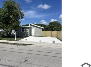 310 NW 4th Ave, Delray Beach, FL 33444