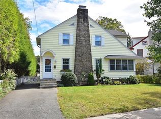 54 Storer Ave, Pelham, NY 10803