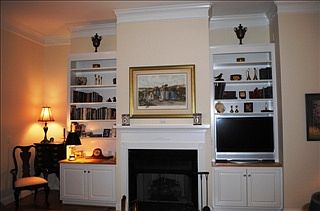 4th image of 100 Burnham Pl