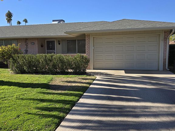 2nd image of 10103 W FORRESTER Drive