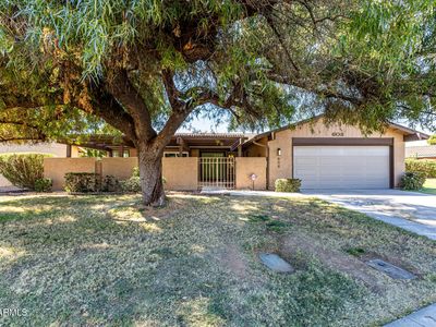 608 S LEISURE WORLD Drive, Mesa, AZ, 85206