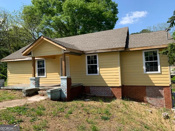 239 E Currahee St, Toccoa, GA 30577