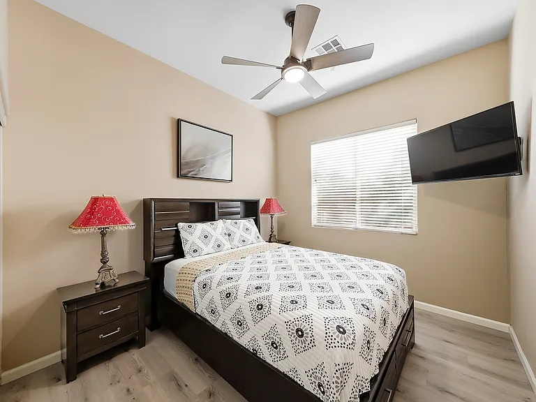 2321 Stone Glen Ln — Photo 11