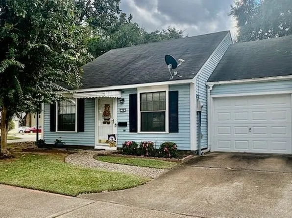 36 Colony Park Dr, Shreveport, LA 71115