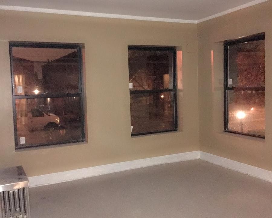 1st image of 10224 S Forest Ave #1