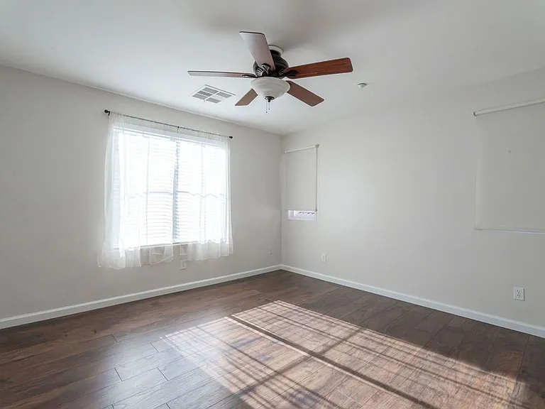 4793 Hampstead Heath Ct — Photo 31