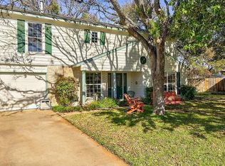 2107 Oakridge Dr, Round Rock, TX 78681